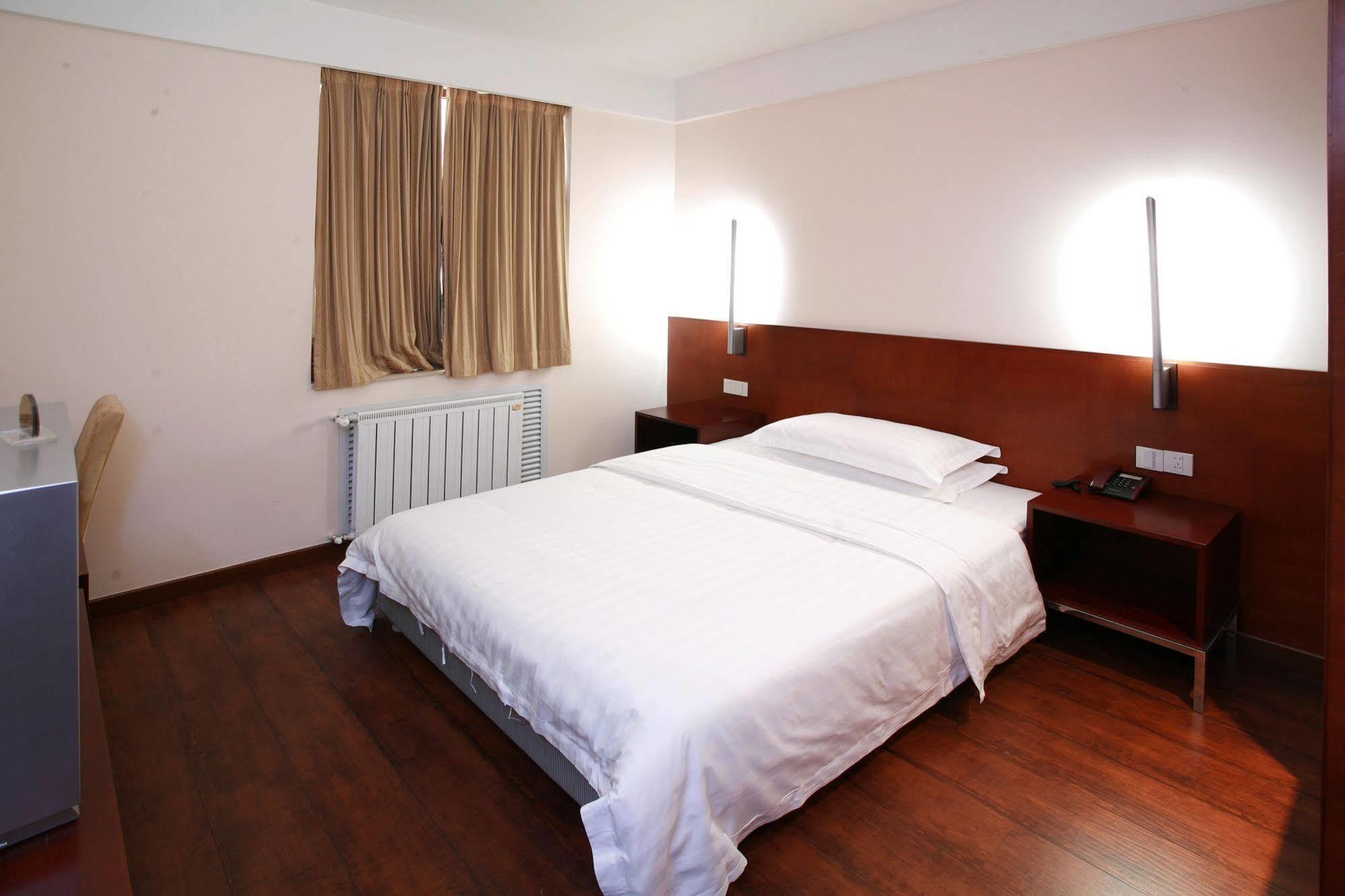 Hotel Huaxia Milan