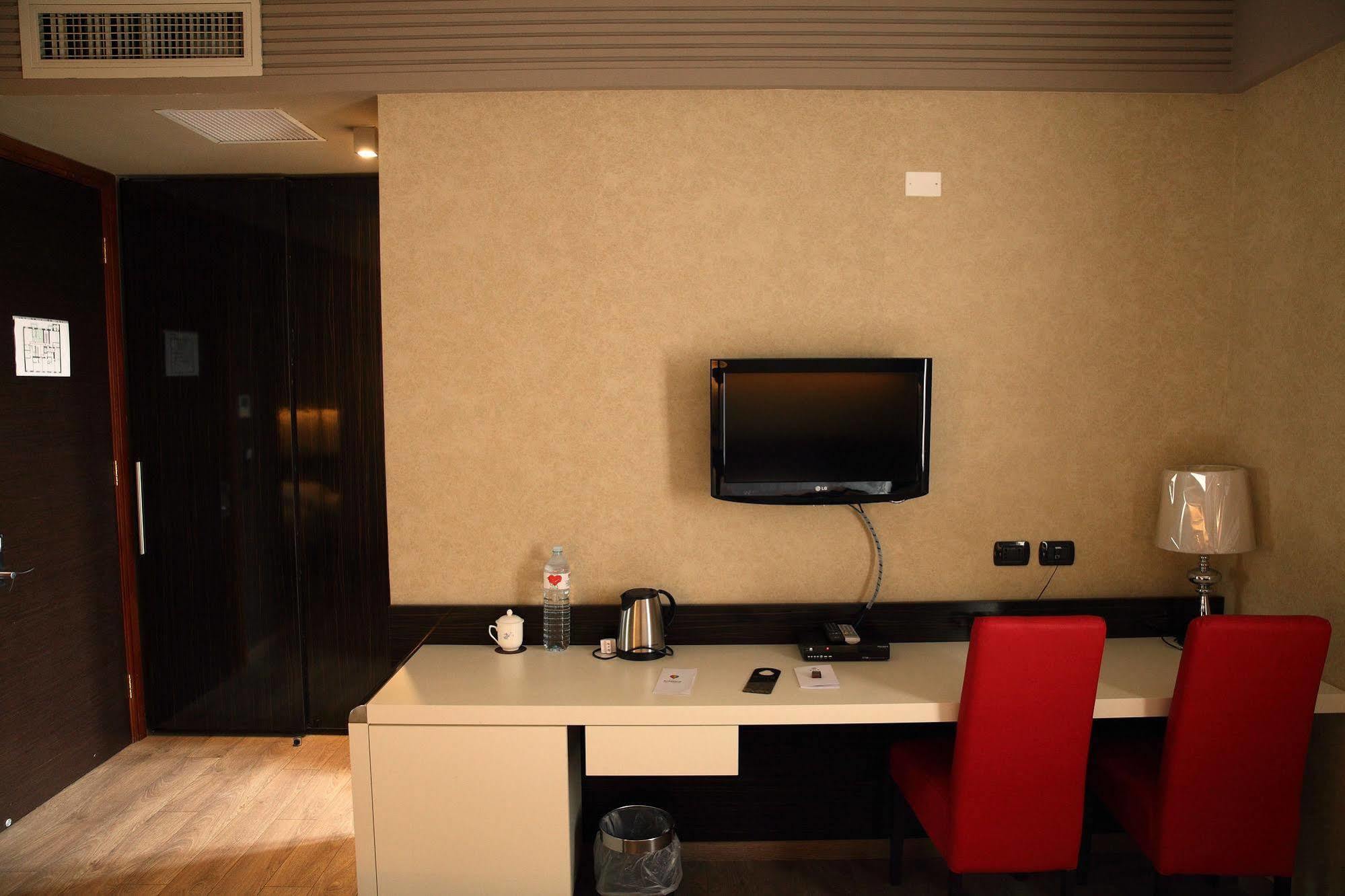Hotel Huaxia