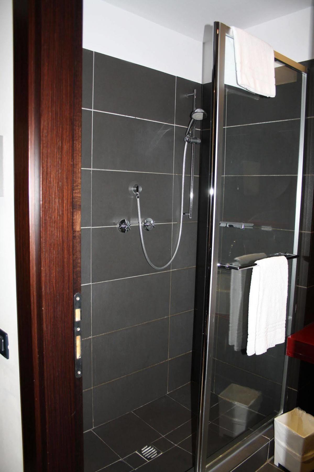 Hotel Ih Watt 13 Milan