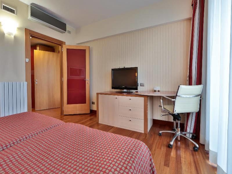 Unaway & Quark Due 4* Milan