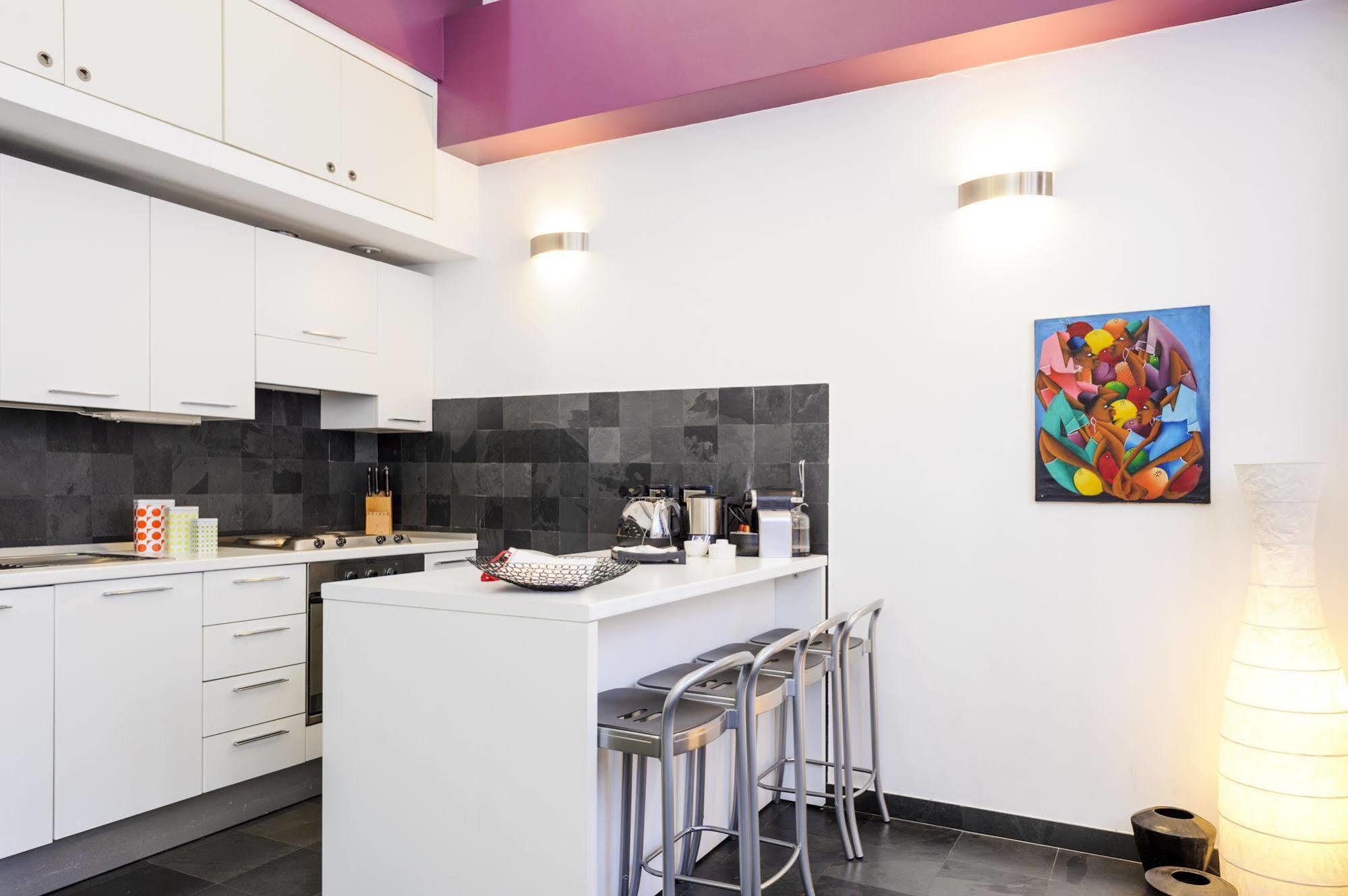 Isola Apartment Milan