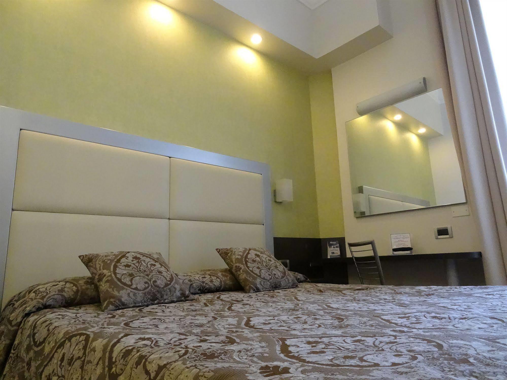 Hotel Piacenza