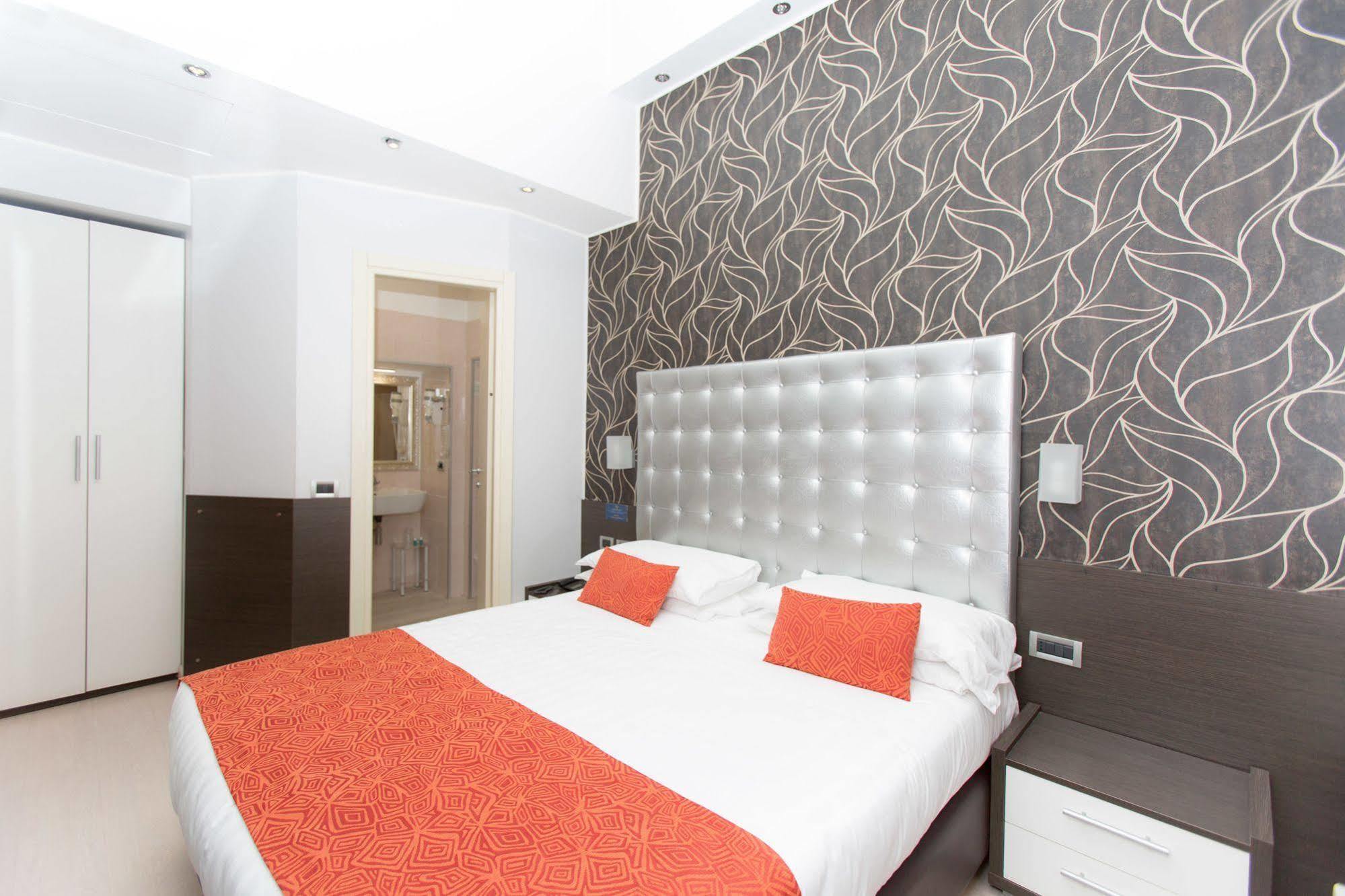 Hotel Piacenza 3*