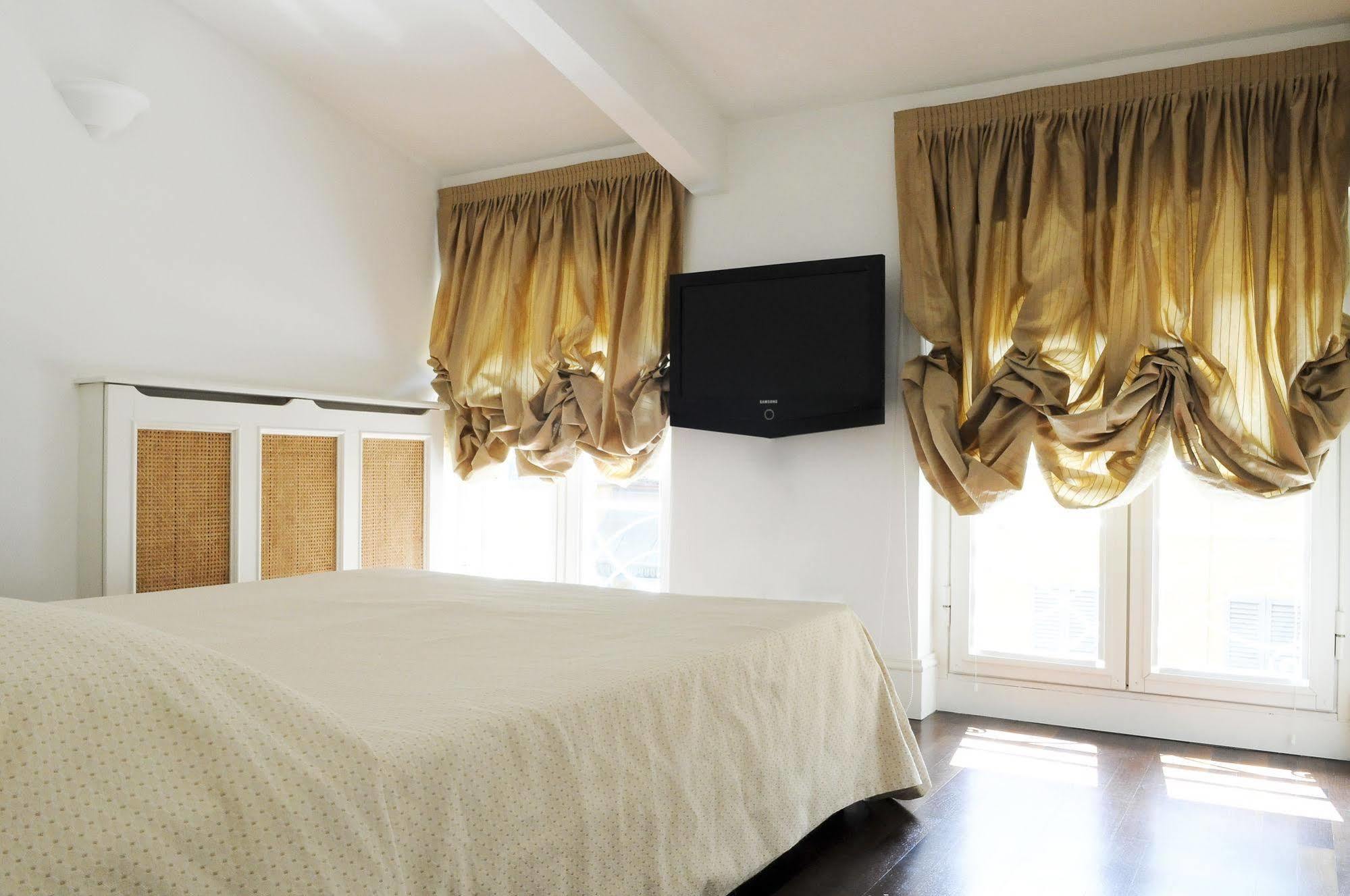Apartment Montenapoleone Rentclass Gloria Milan