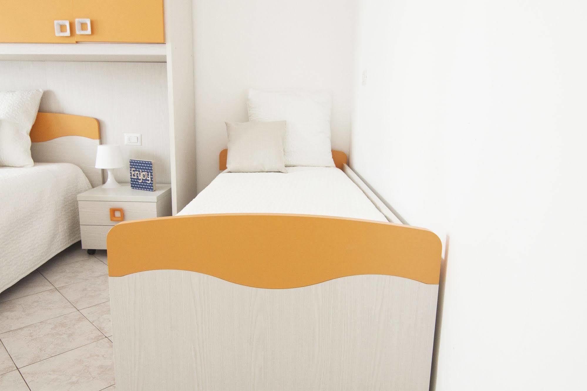 Alessia's Flat - Breno 1 2* Milan
