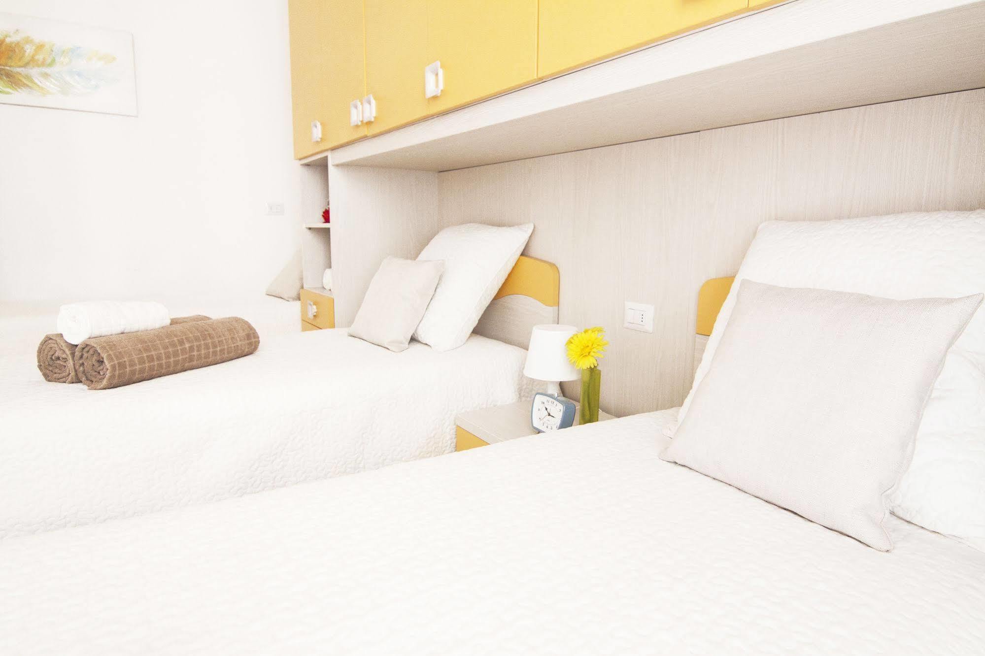 Alessia's Flat - Breno 1 2* Milan