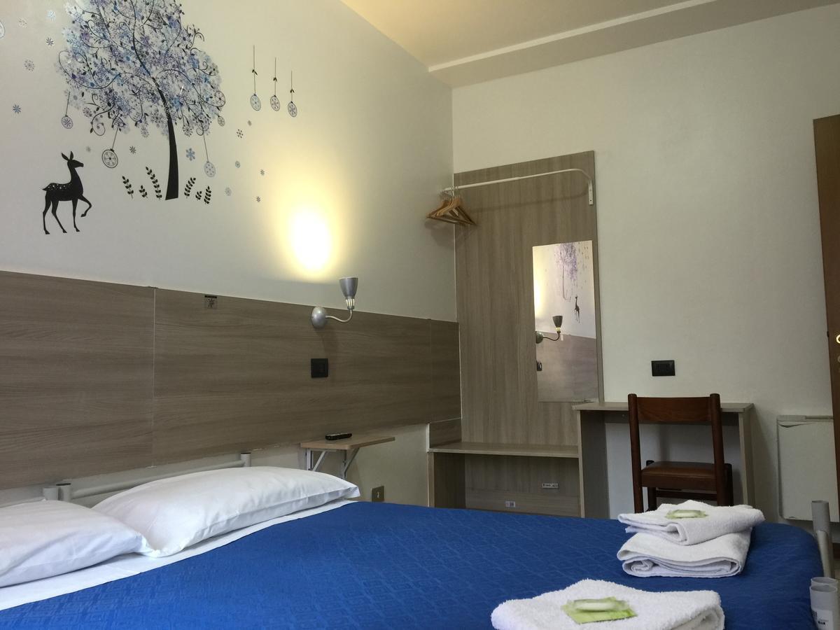 Hotel Adelchi *