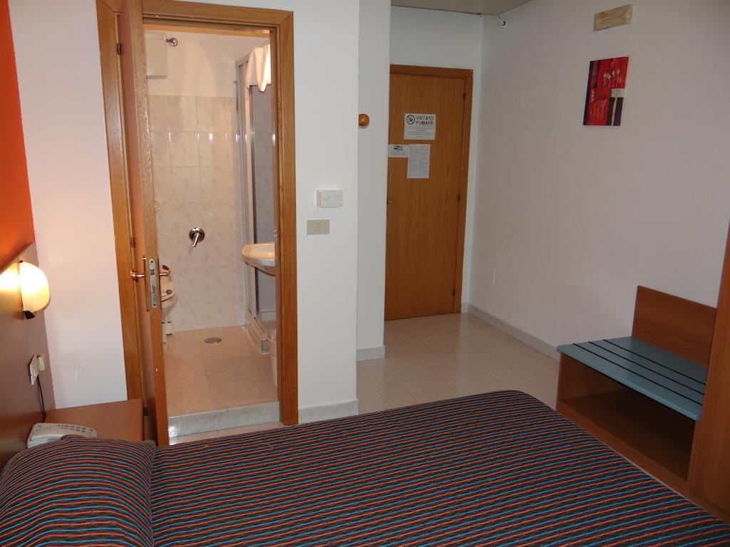 Hotel Amendola Fiera Milan
