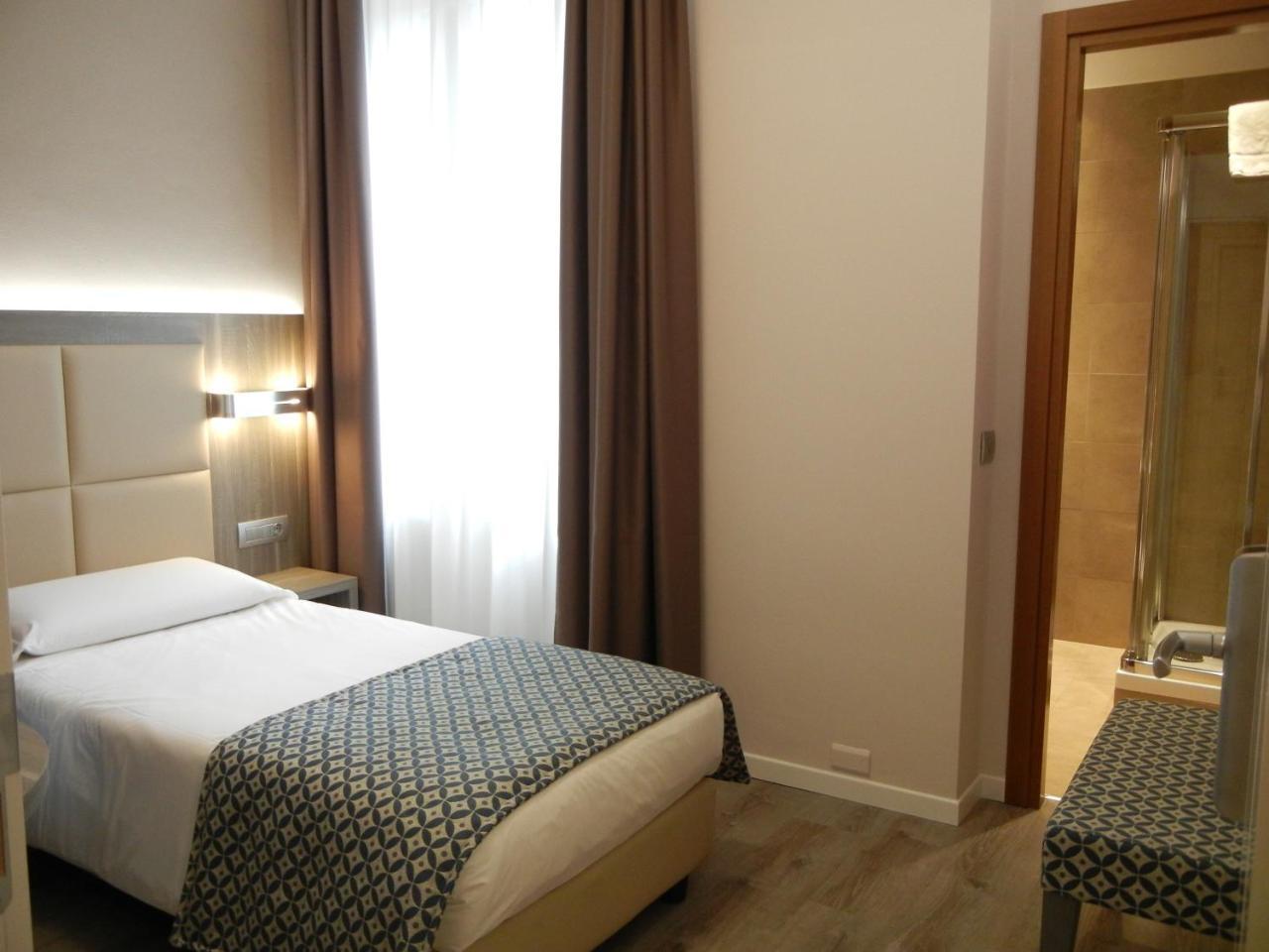 Hotel Delle Nazioni Milão