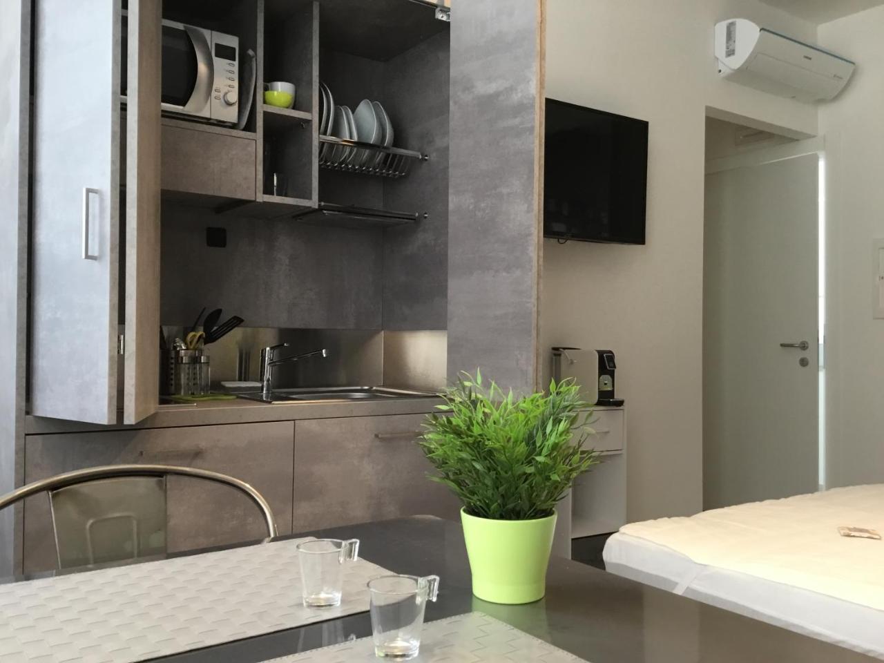 Warrest - Short Rent *