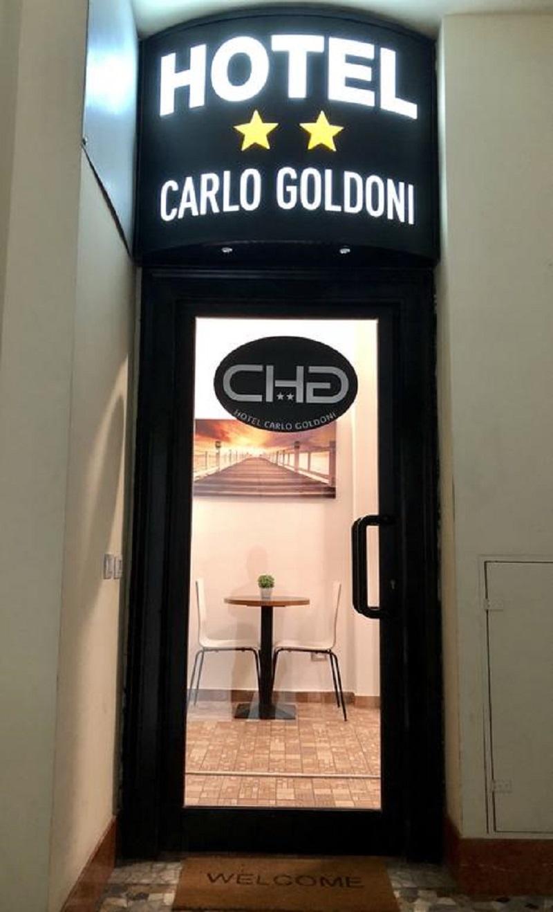 Golden Hotel