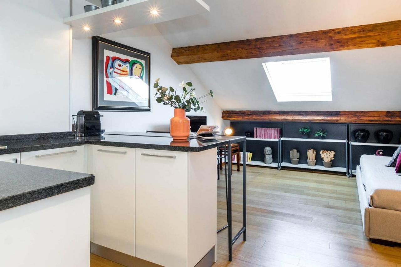 Apartment Altido Lovely Mansard