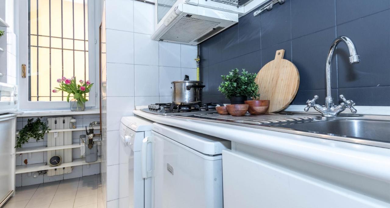 Apartment Brera's Gem 3 *