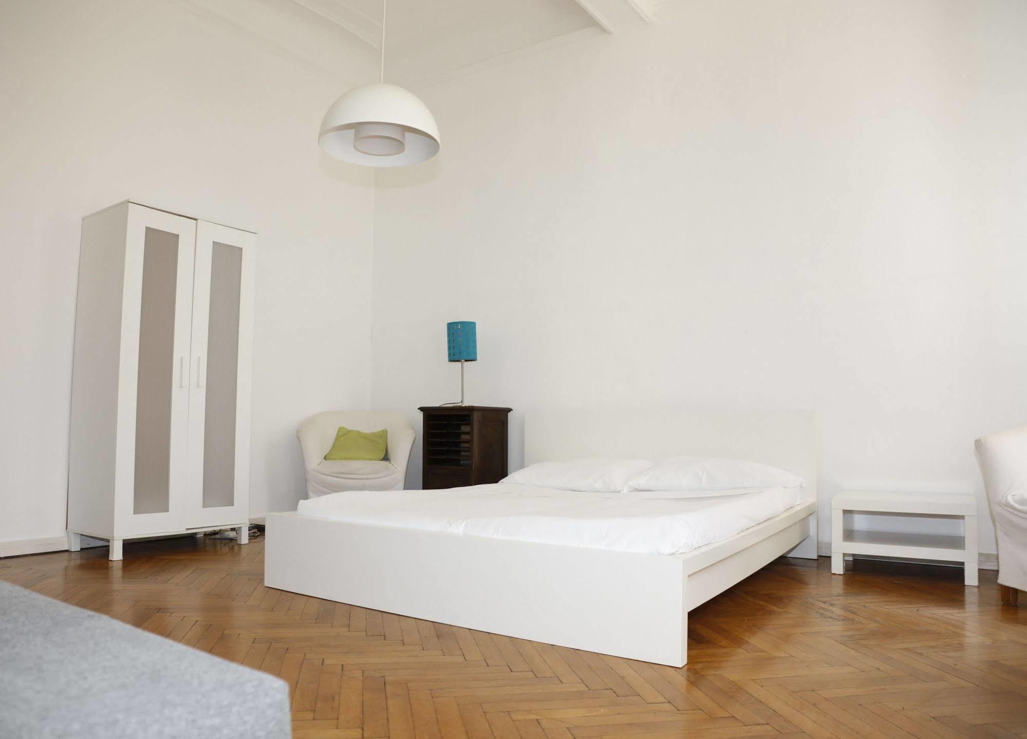 Casa Milano- Apartments And Rooms *