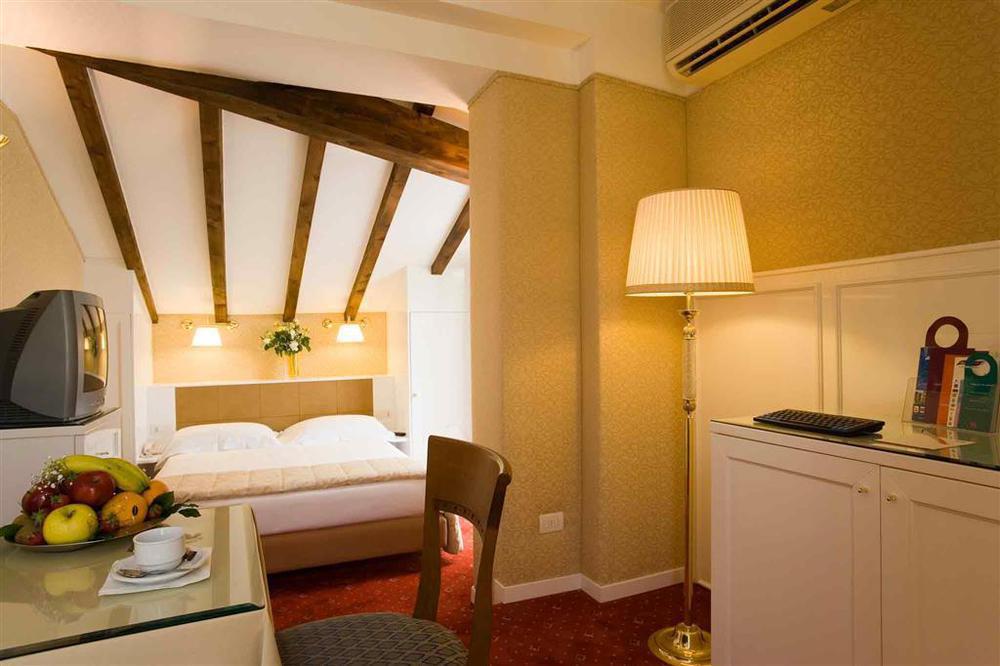 Mercure Centro Hotel Milan