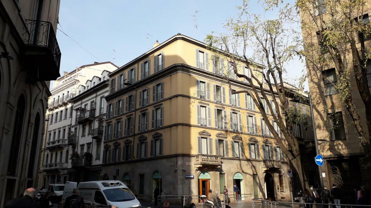 Apartment Borgonuovo Uno Milan