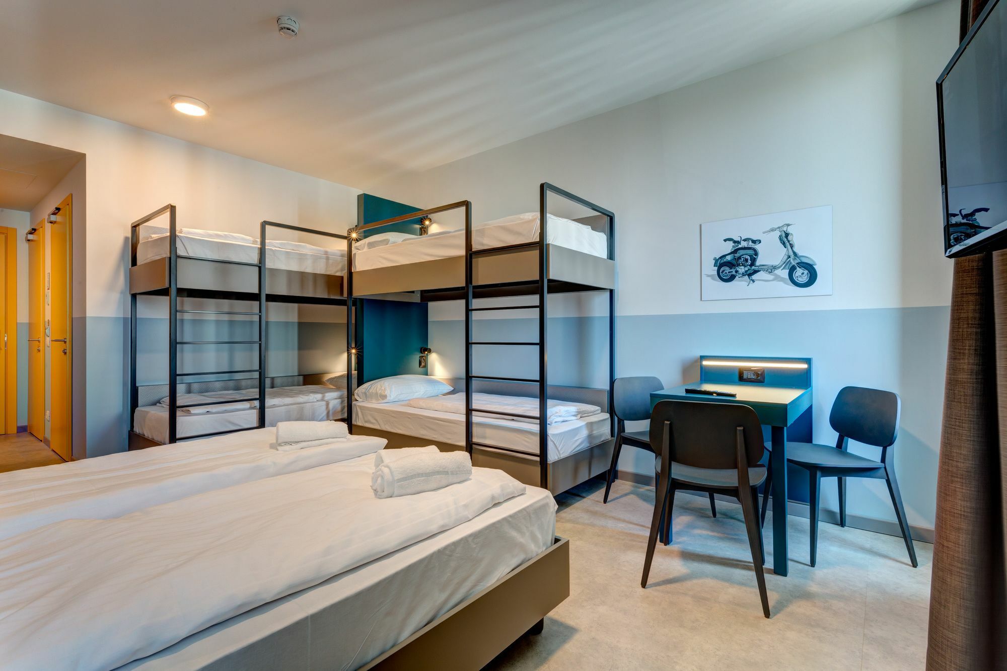 Meininger Lambrate Hostel