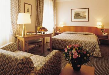Ascot 4* Milão
