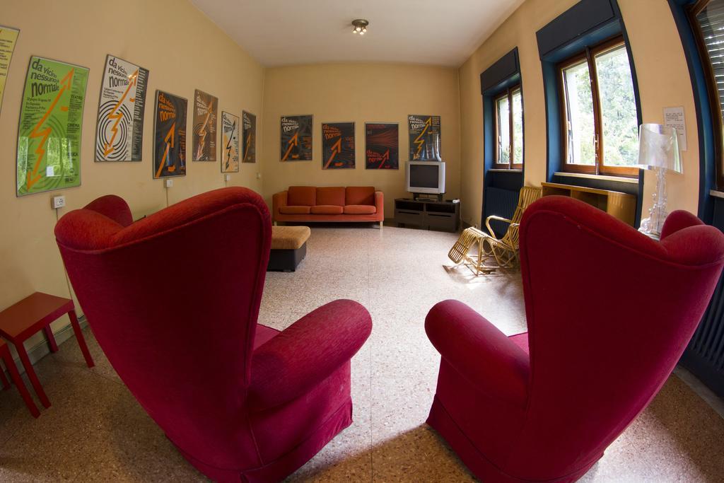 Hostel Ostellolinda *