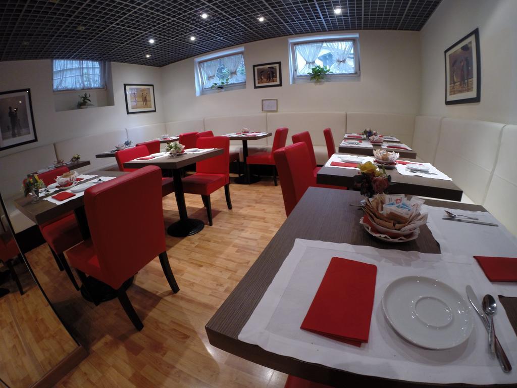 Campion Hotel Milan