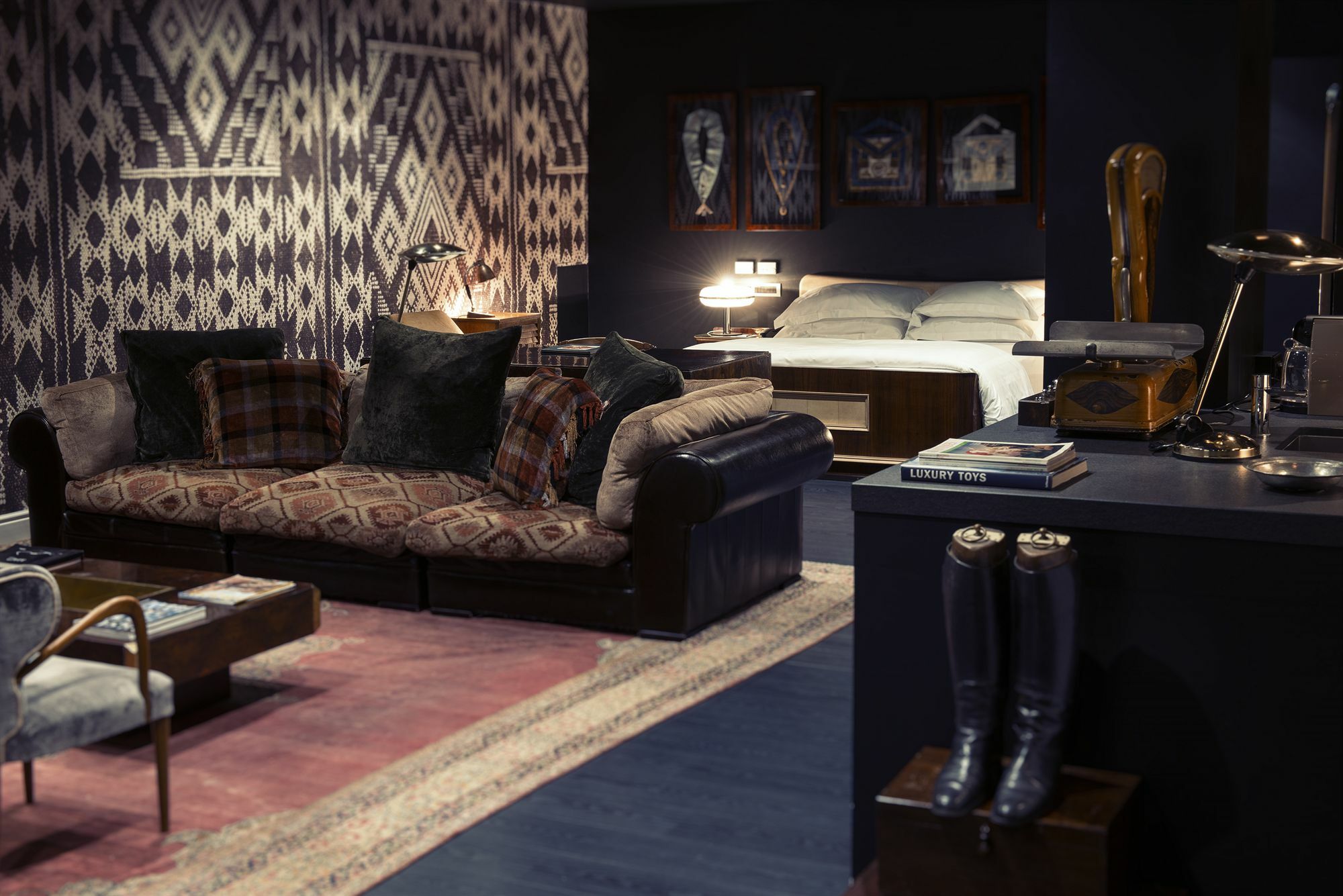 Aethos Hotel