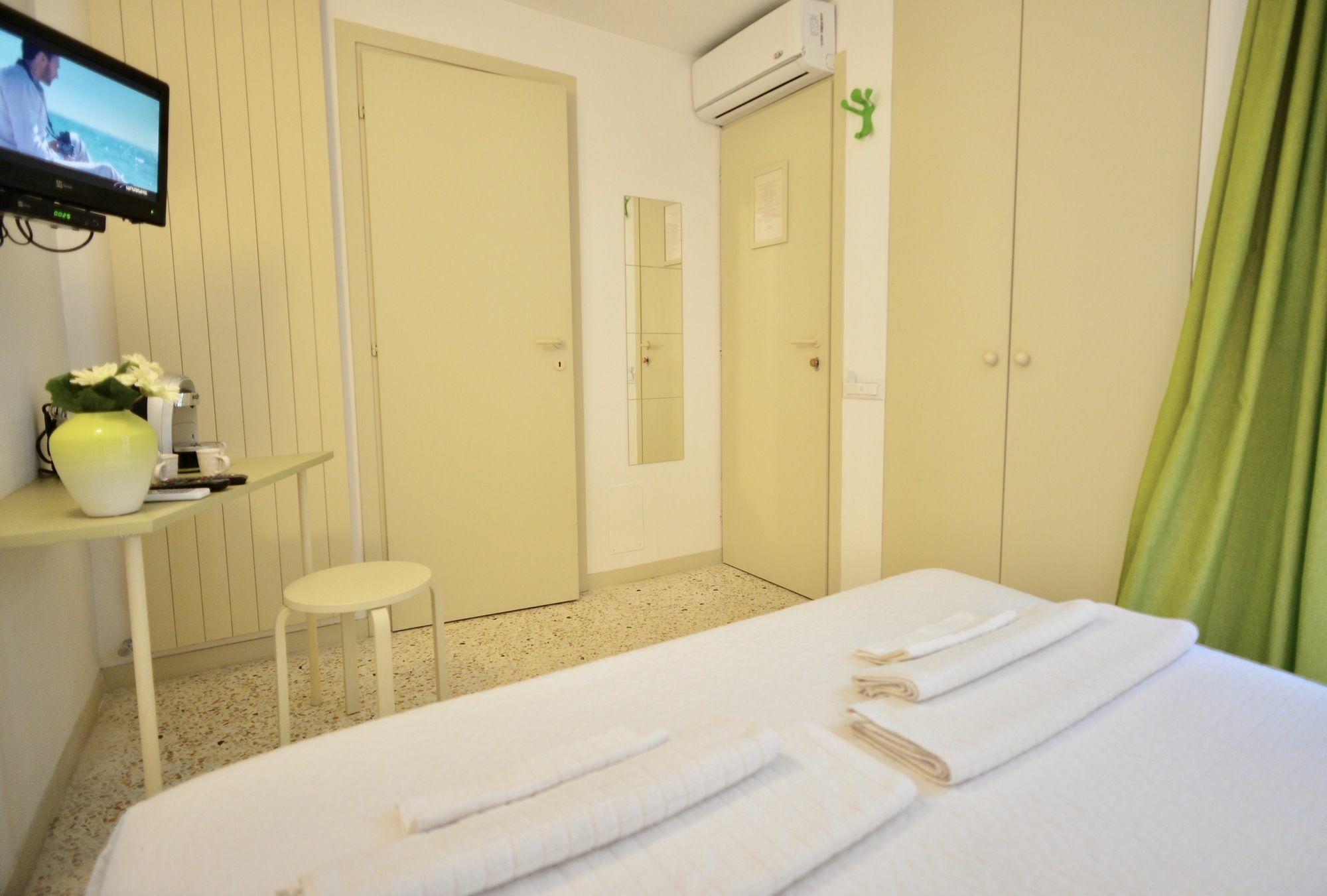 La Dimora Aparthotel 3*