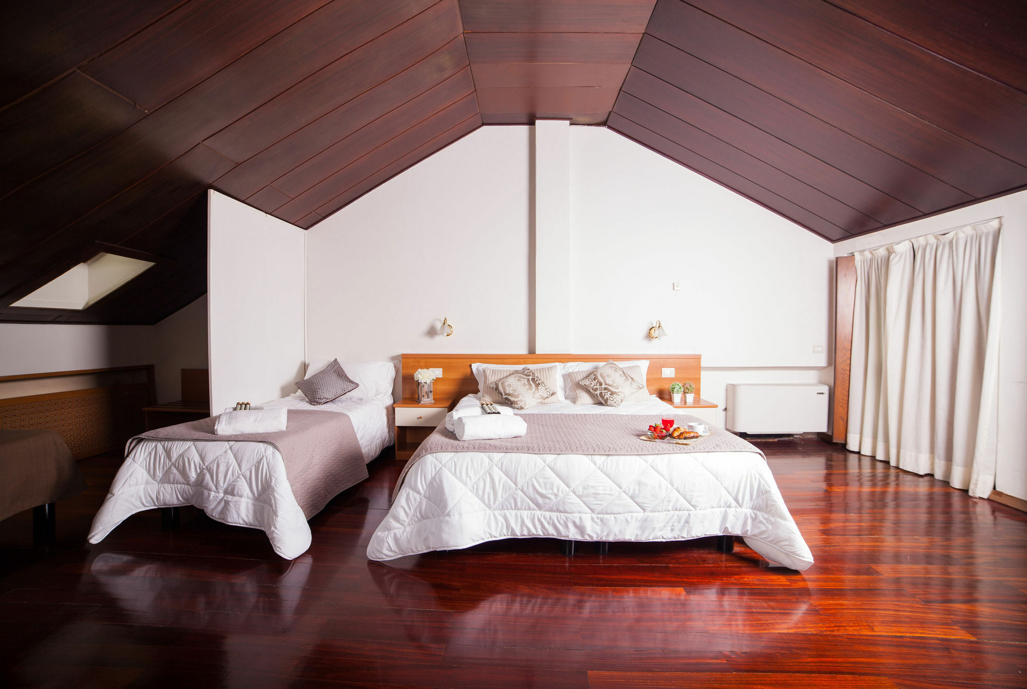 Hotel Ares 3*