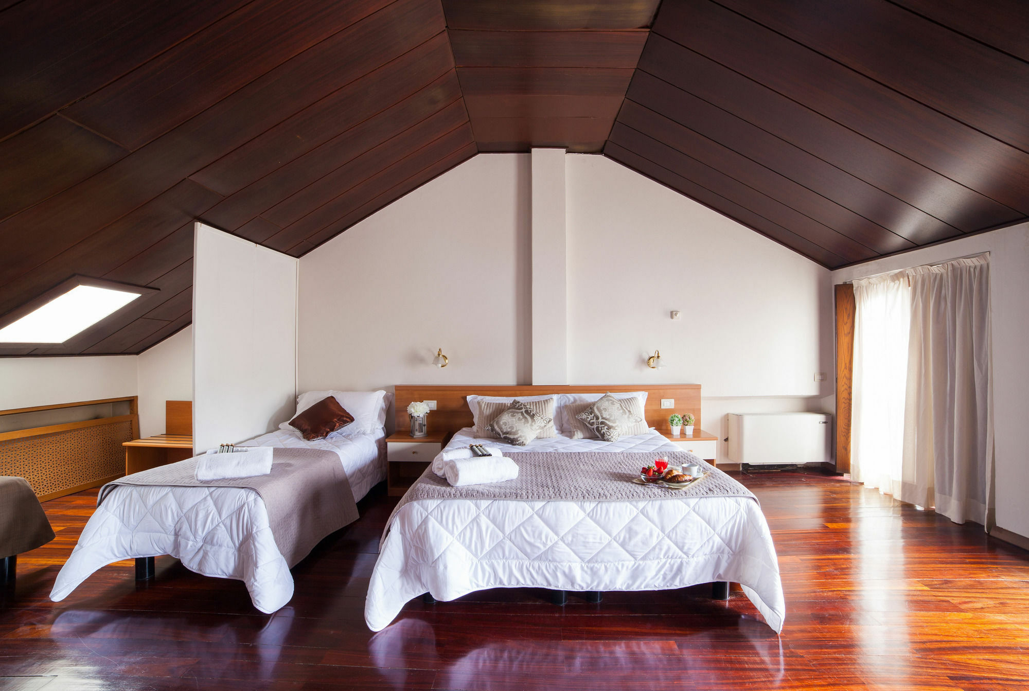 Ares Hotel 3*