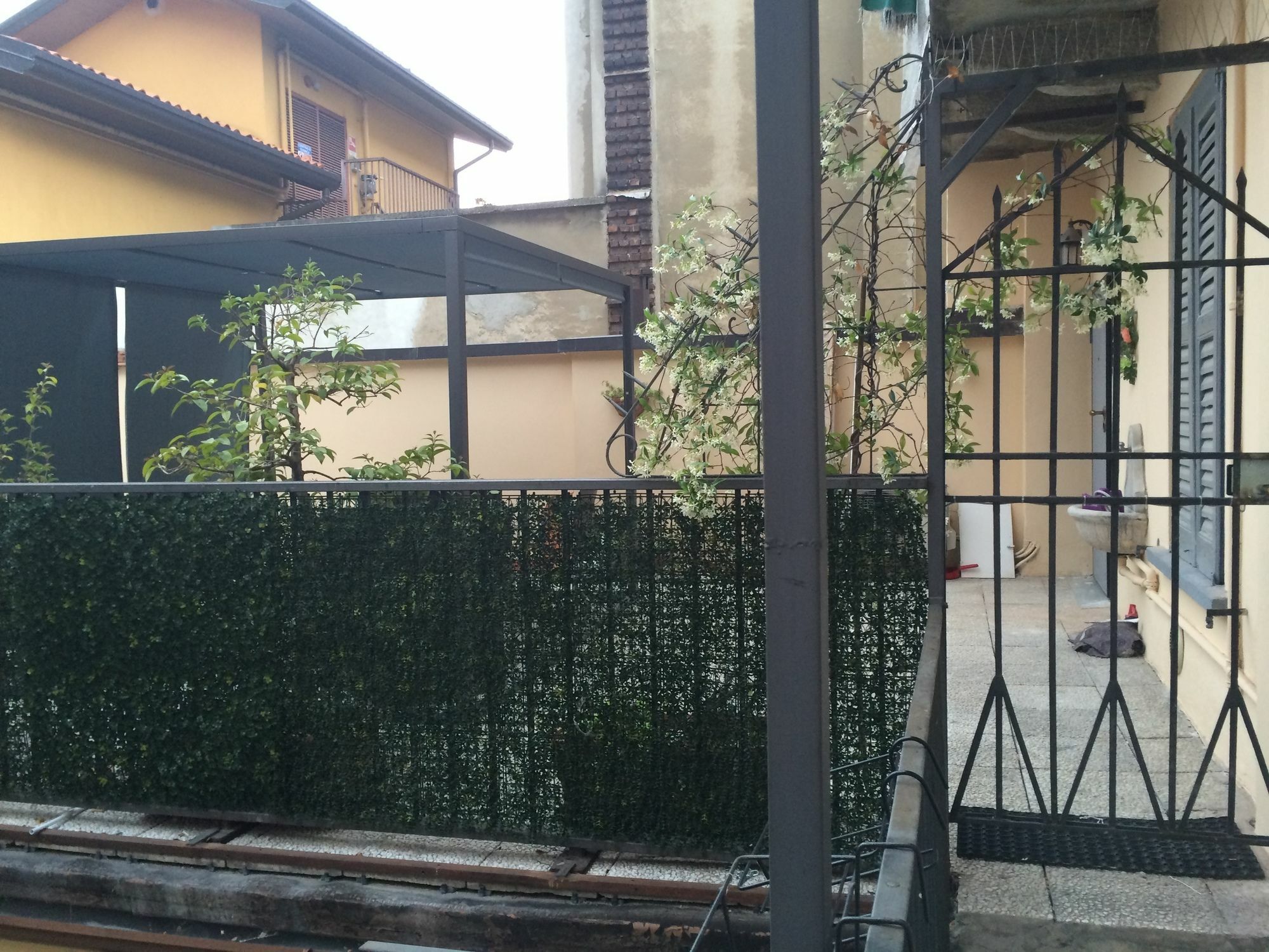 Kibilu - Via Confalonieri * Milan