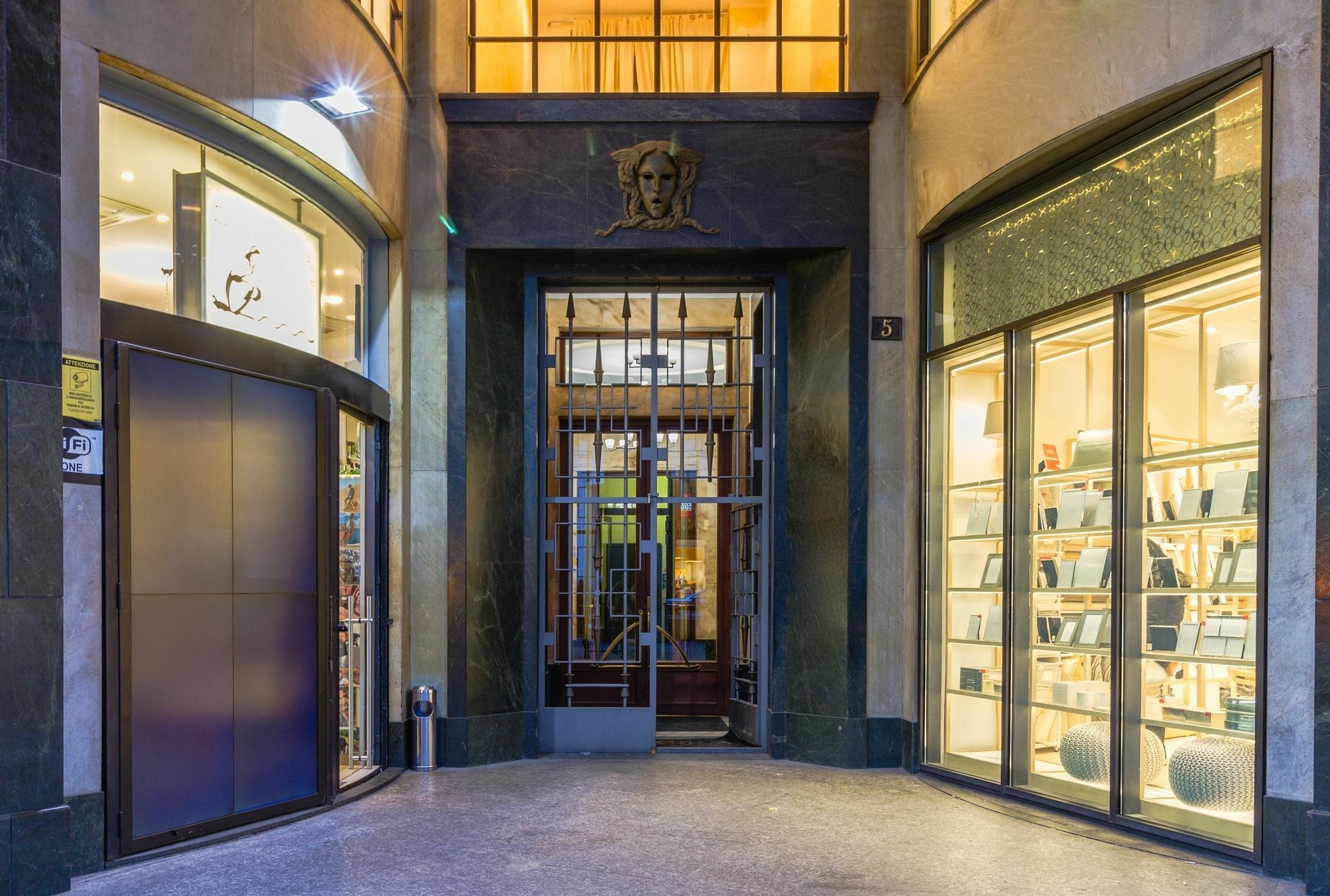 Aiello - San Babila 2* Milan