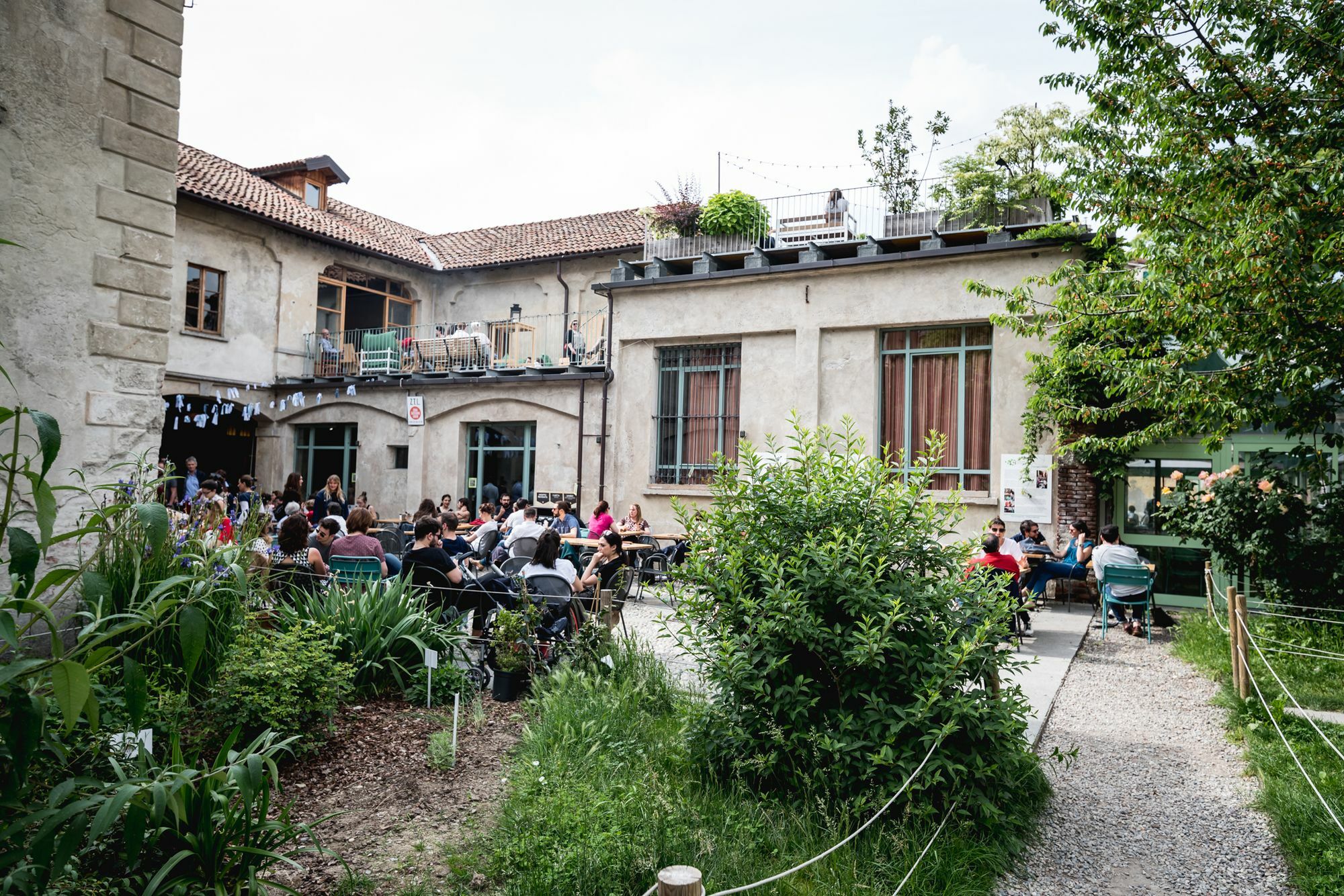 Un Posto A - All'interno Di Cascina Del 700 Hostel