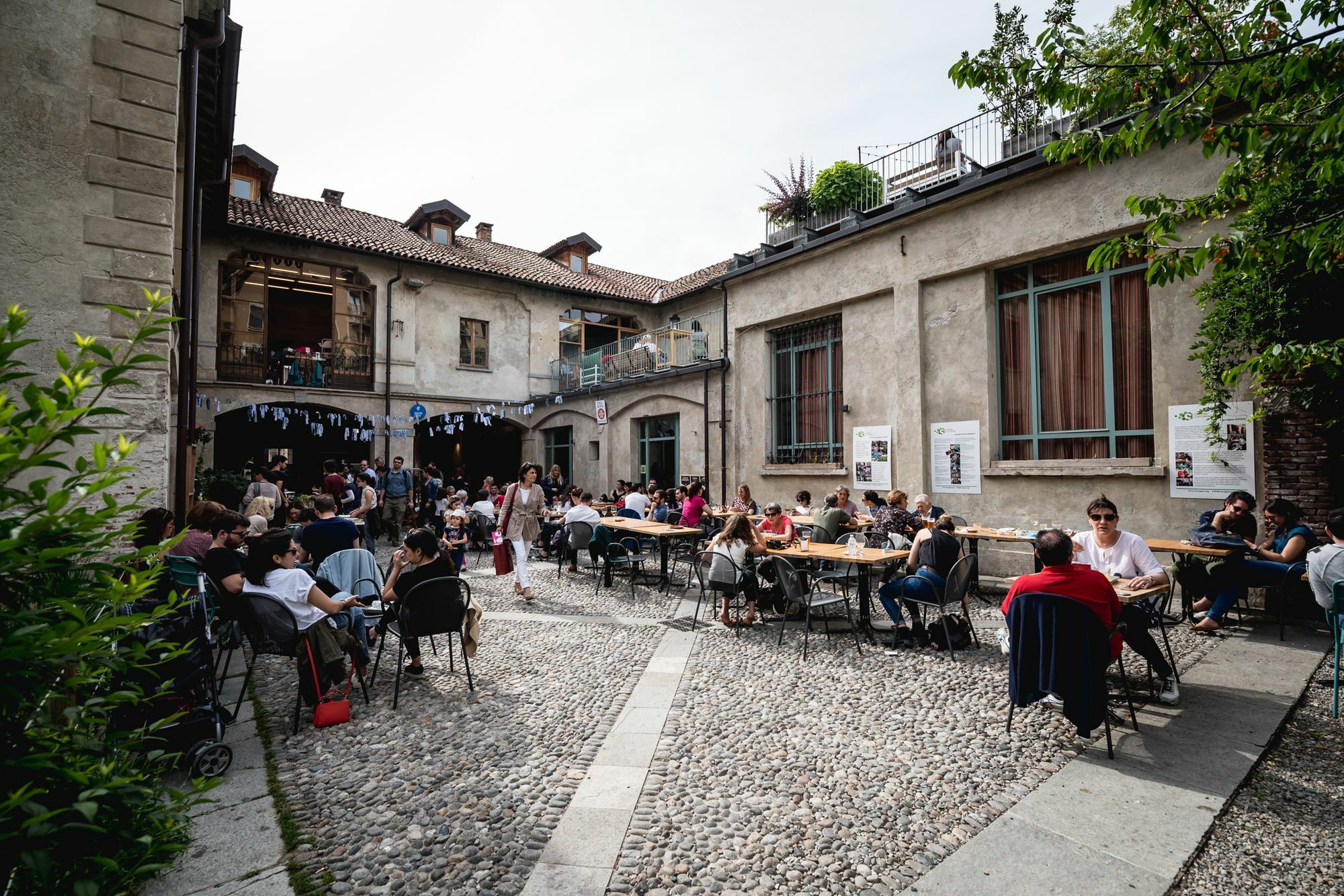 Un Posto A - All'interno Di Cascina Del 700 Hostel