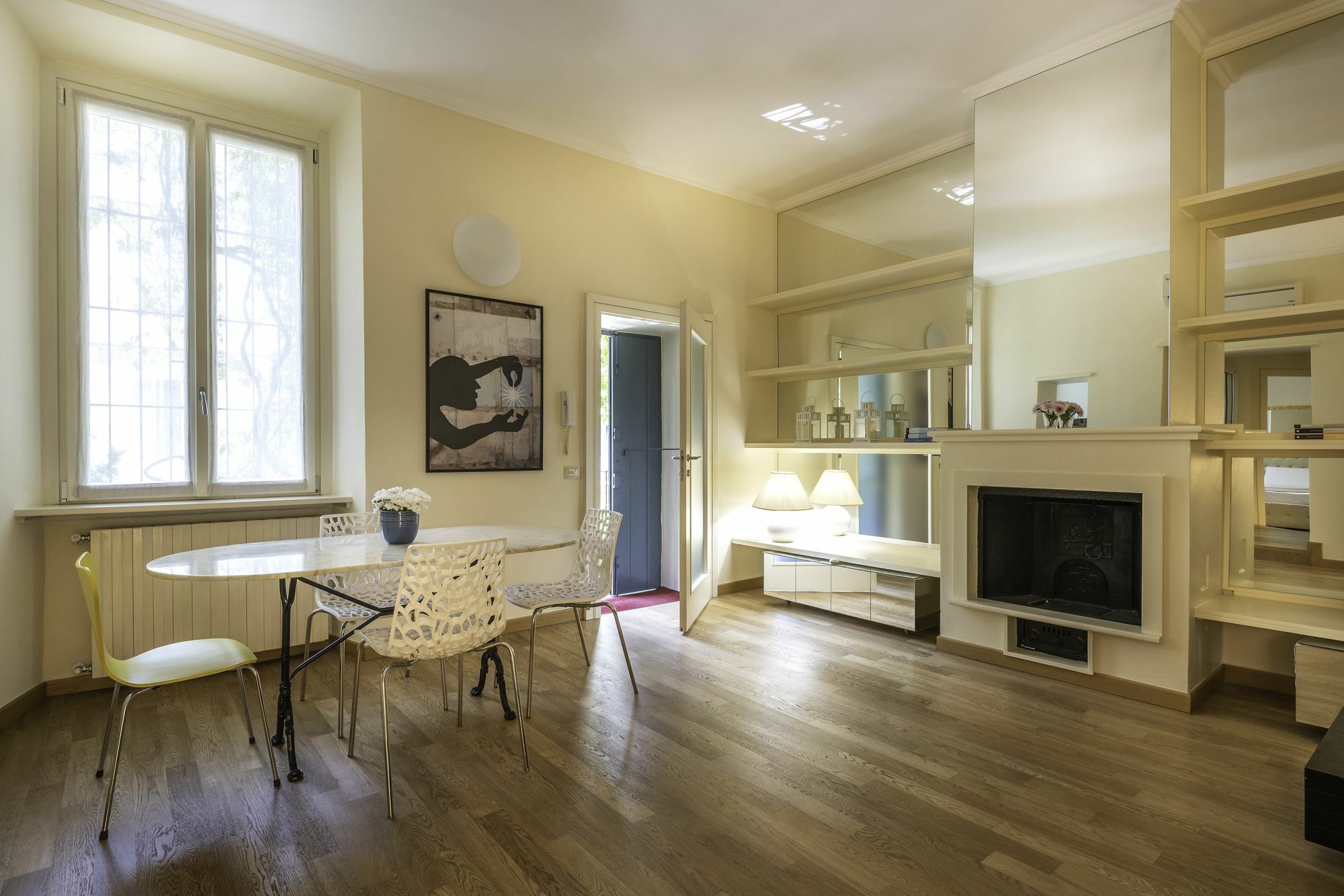 Porta Venezia - Rentclass - Catone * Milan