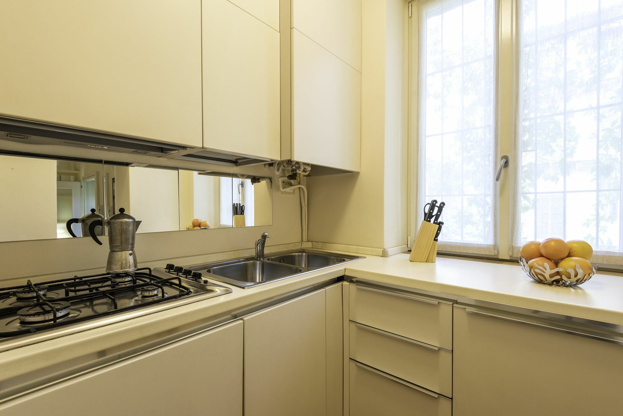 Apartment Porta Venezia - Rentclass - Catone Milan
