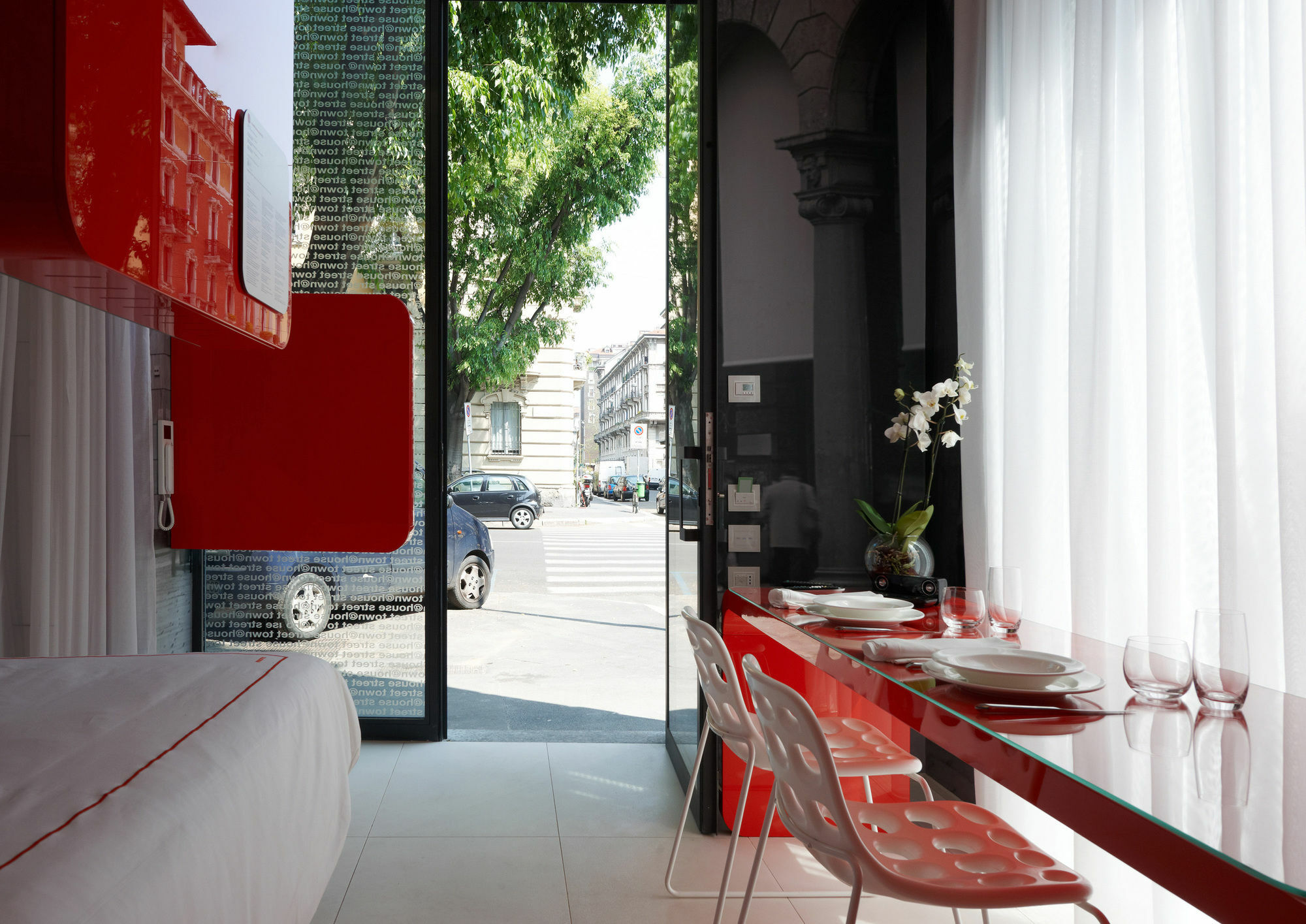 Th Street Milano
