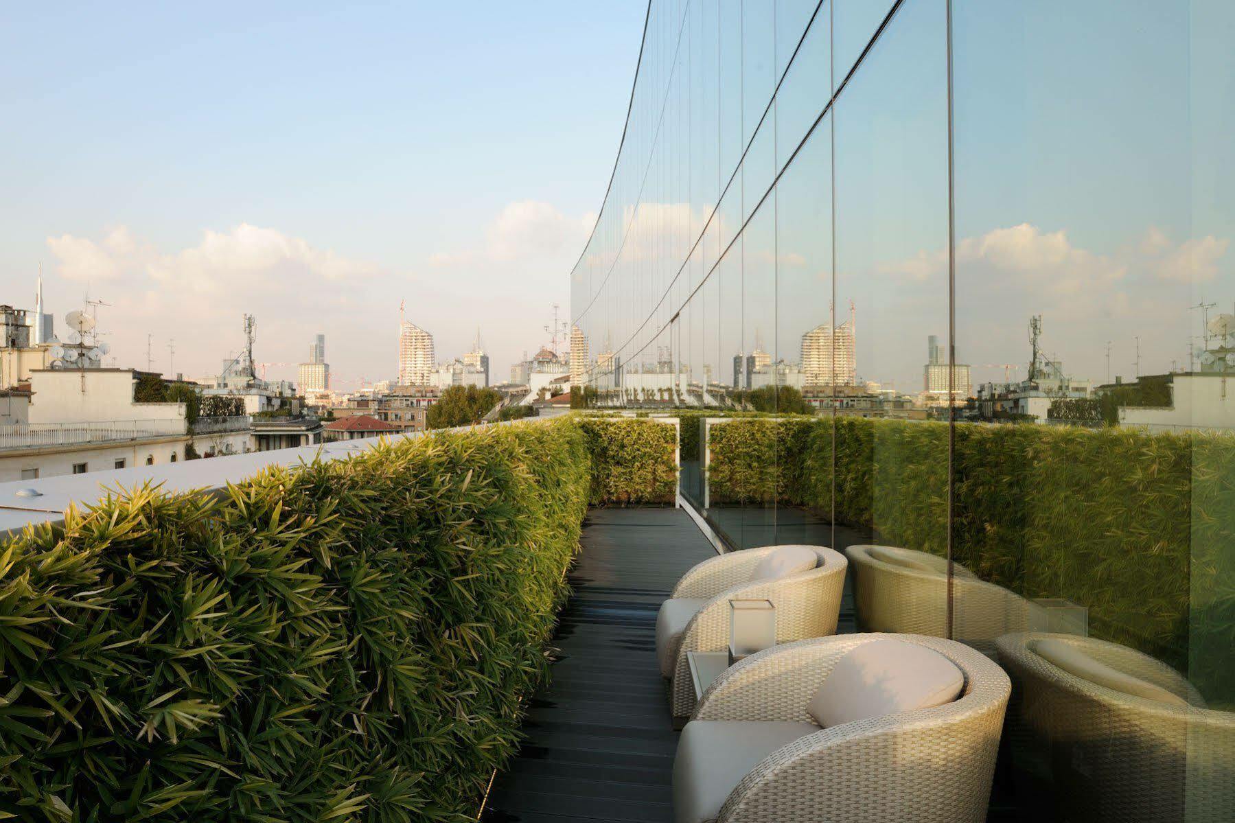 Armani Hotel 5*