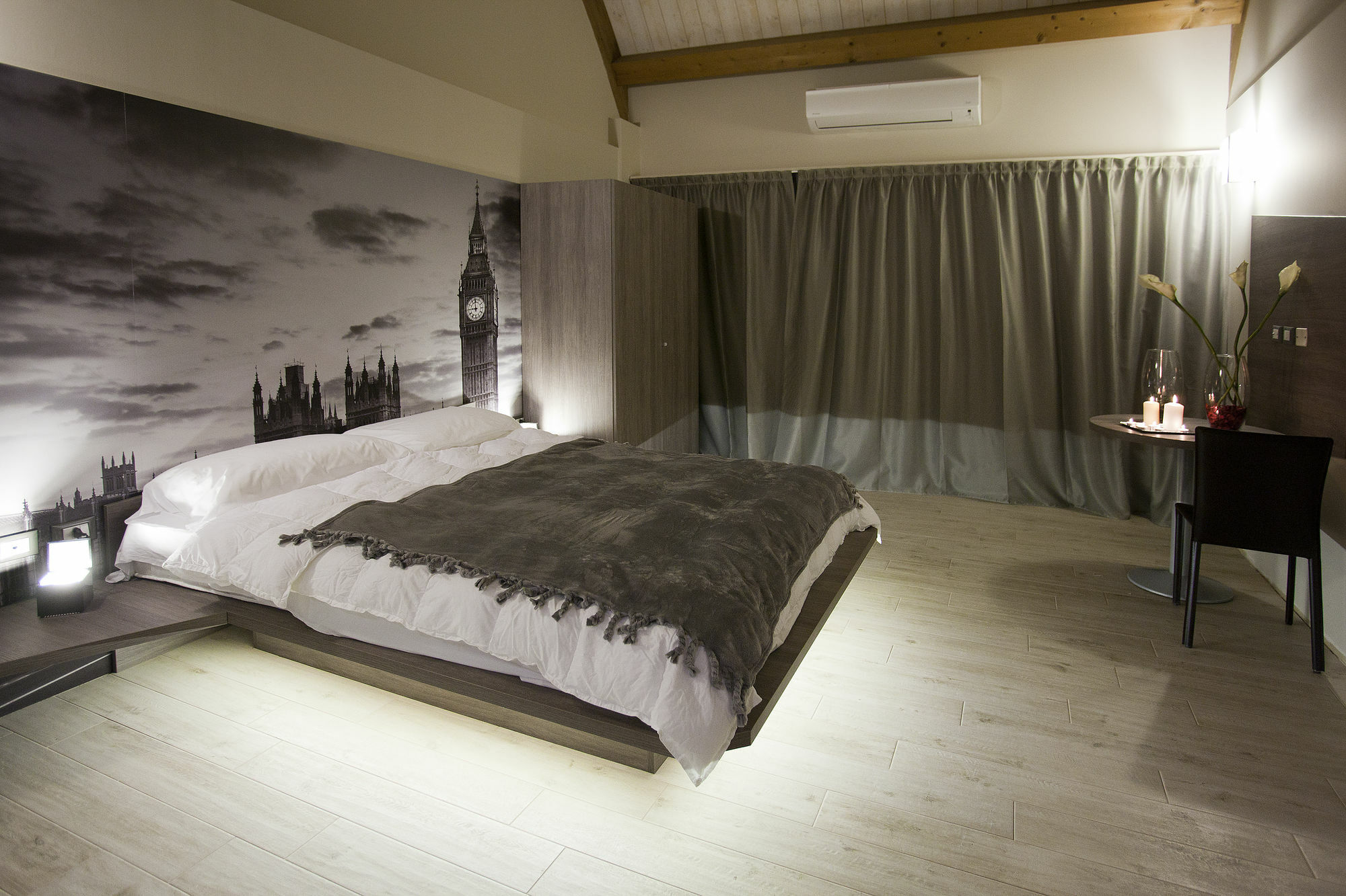 Hotel Seven 2*