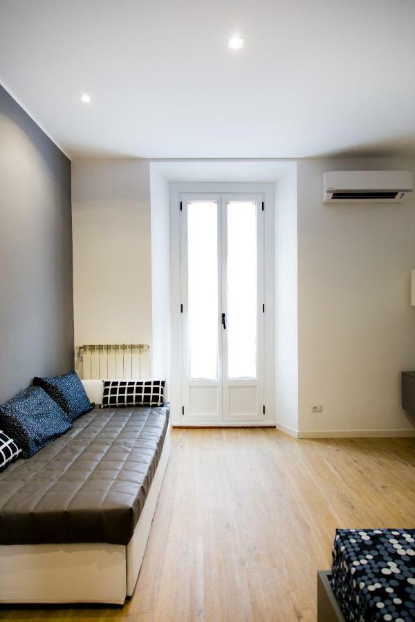 P&d Navigli - Porta Genova Milan