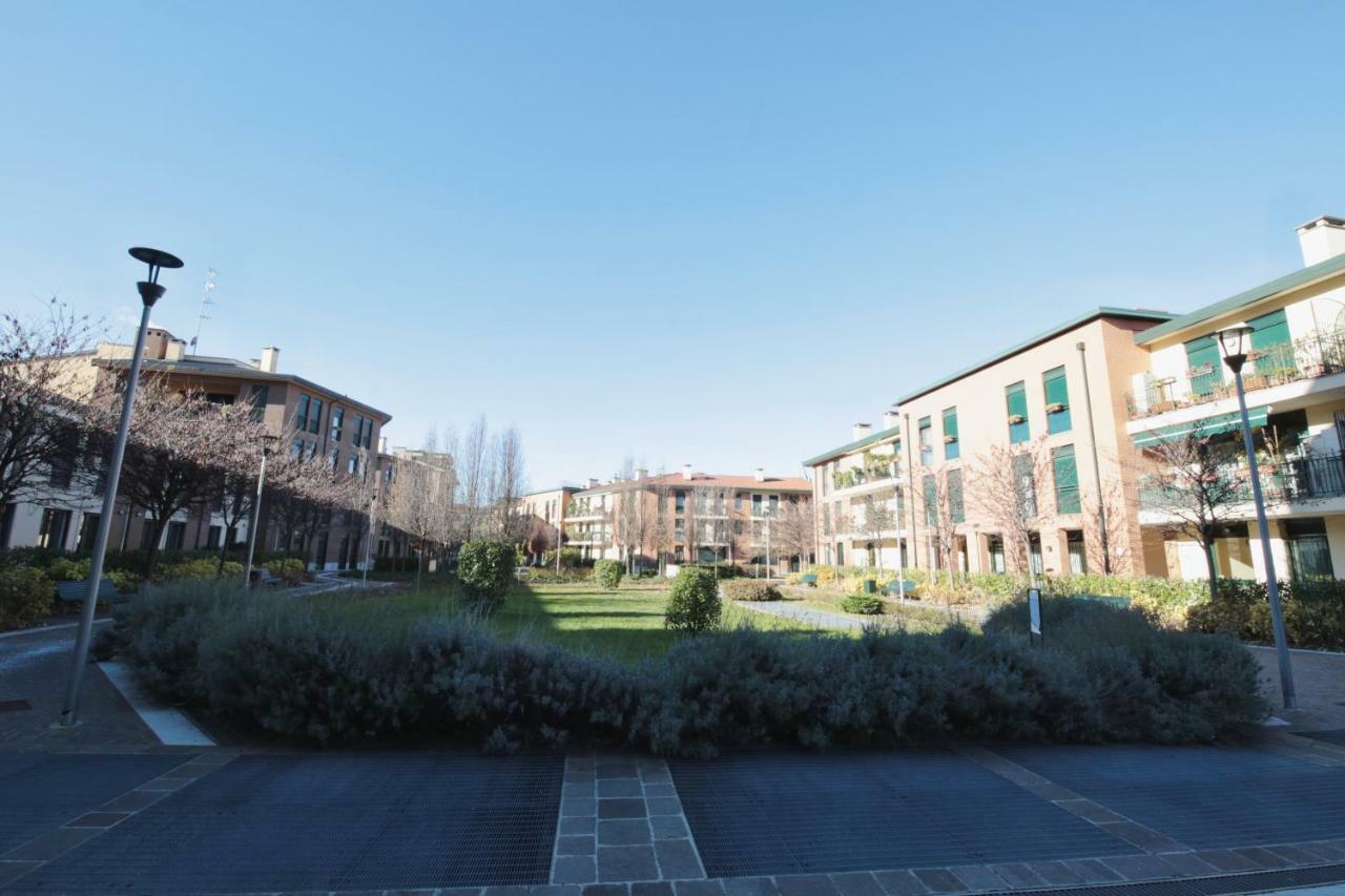 Orea Spiti - Charming Flat & Canal View Few Steps From Movida Apartment *