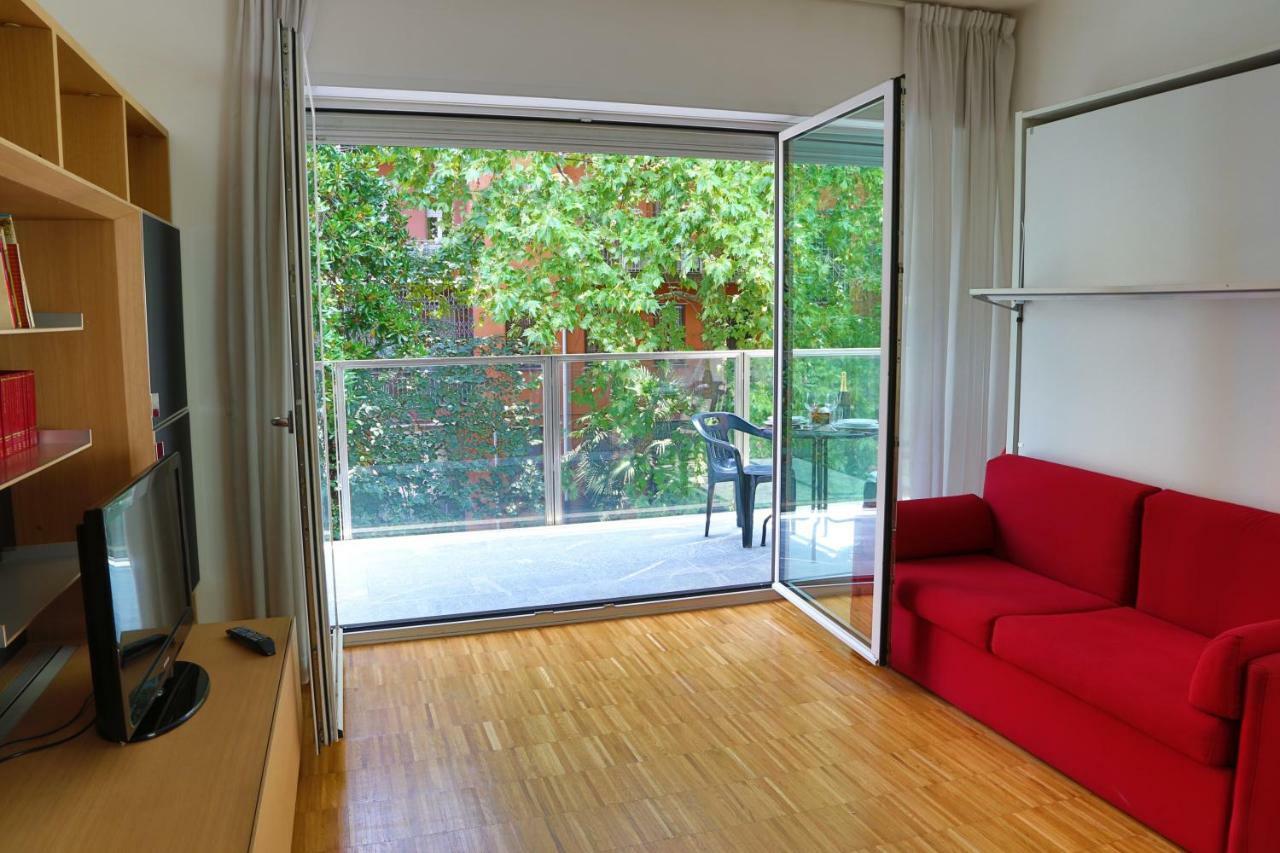 Vela Suites Centro Con Garage Apartamento Milão