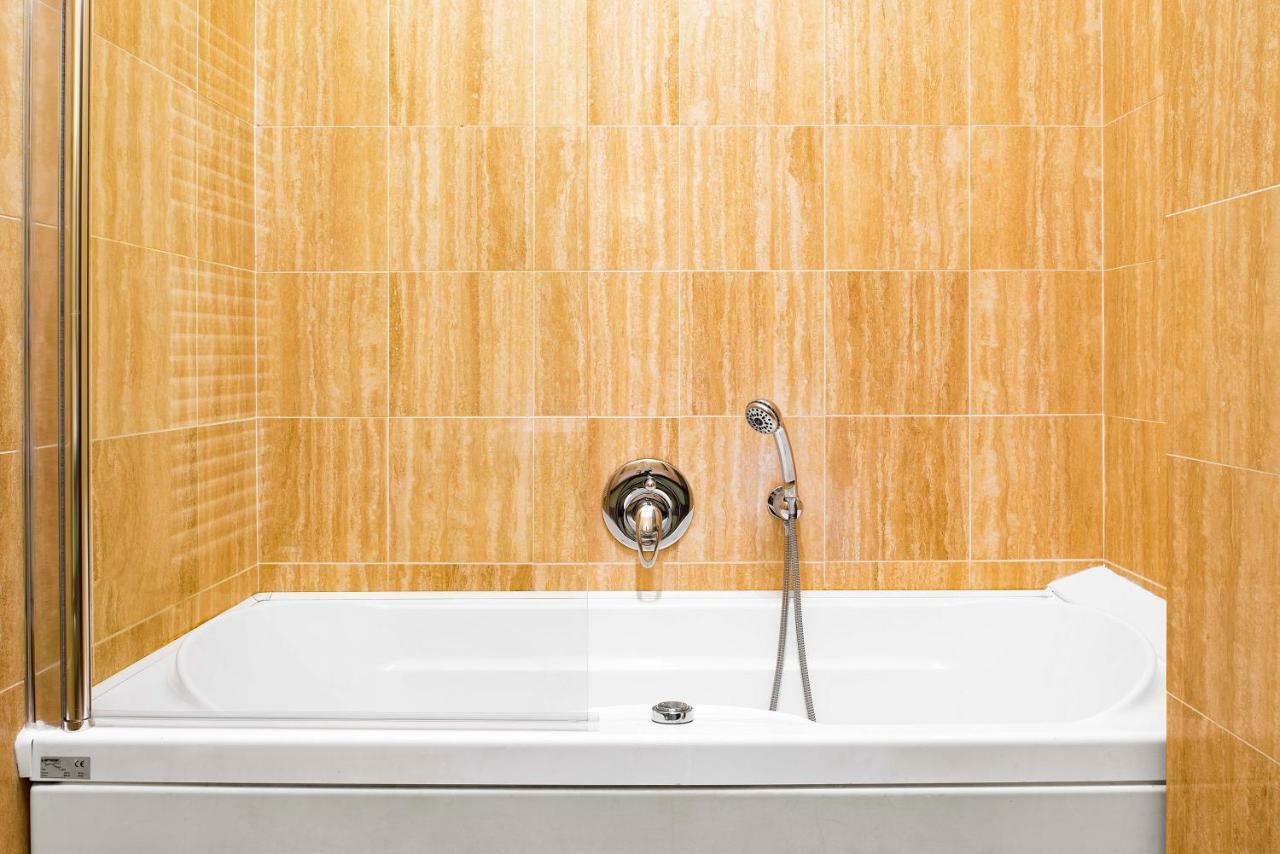 Apartment Luxury Brera 3bdr Milan
