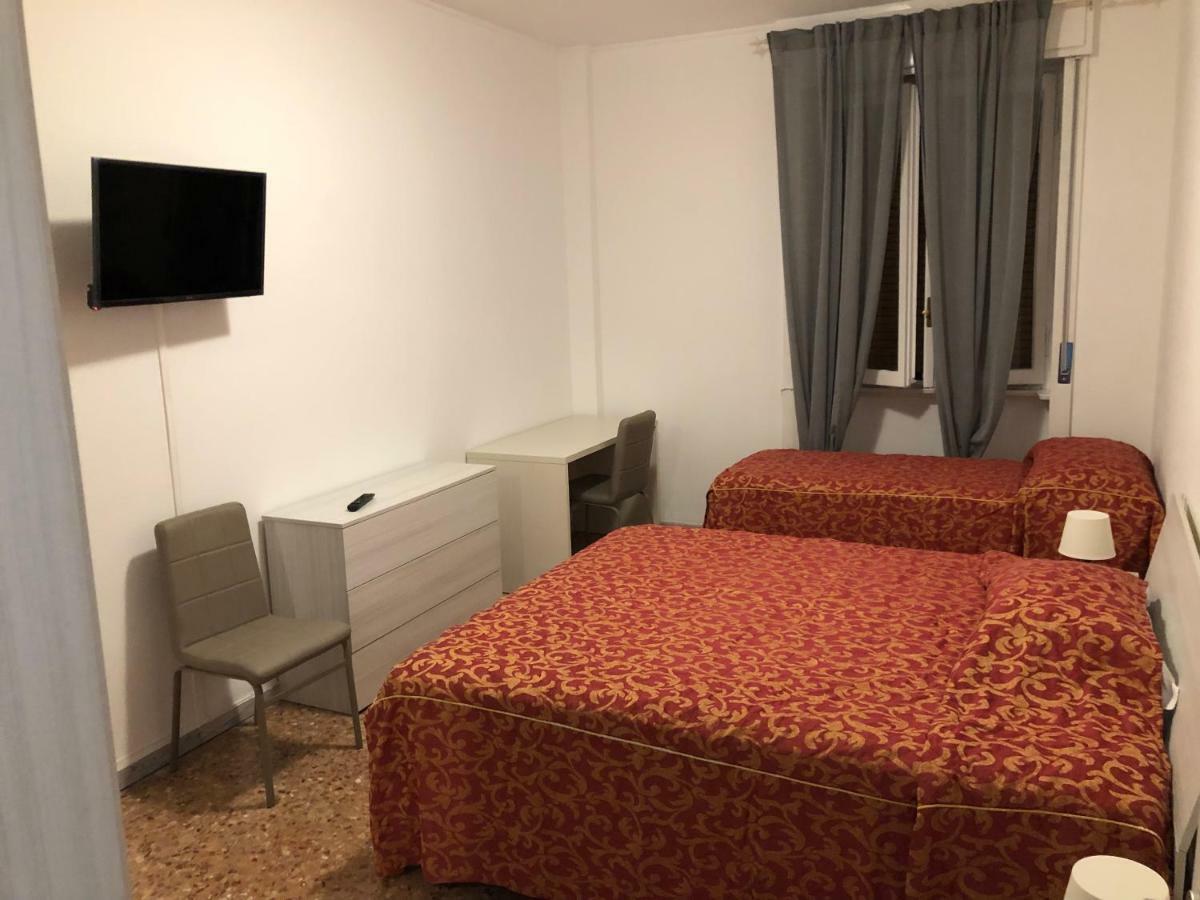 Guest house Leoncavallo House