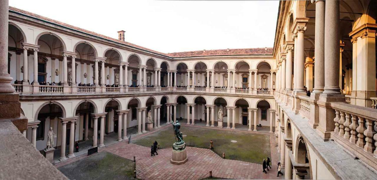Apartment Exclusive 3 Bedrooms In Brera Milan