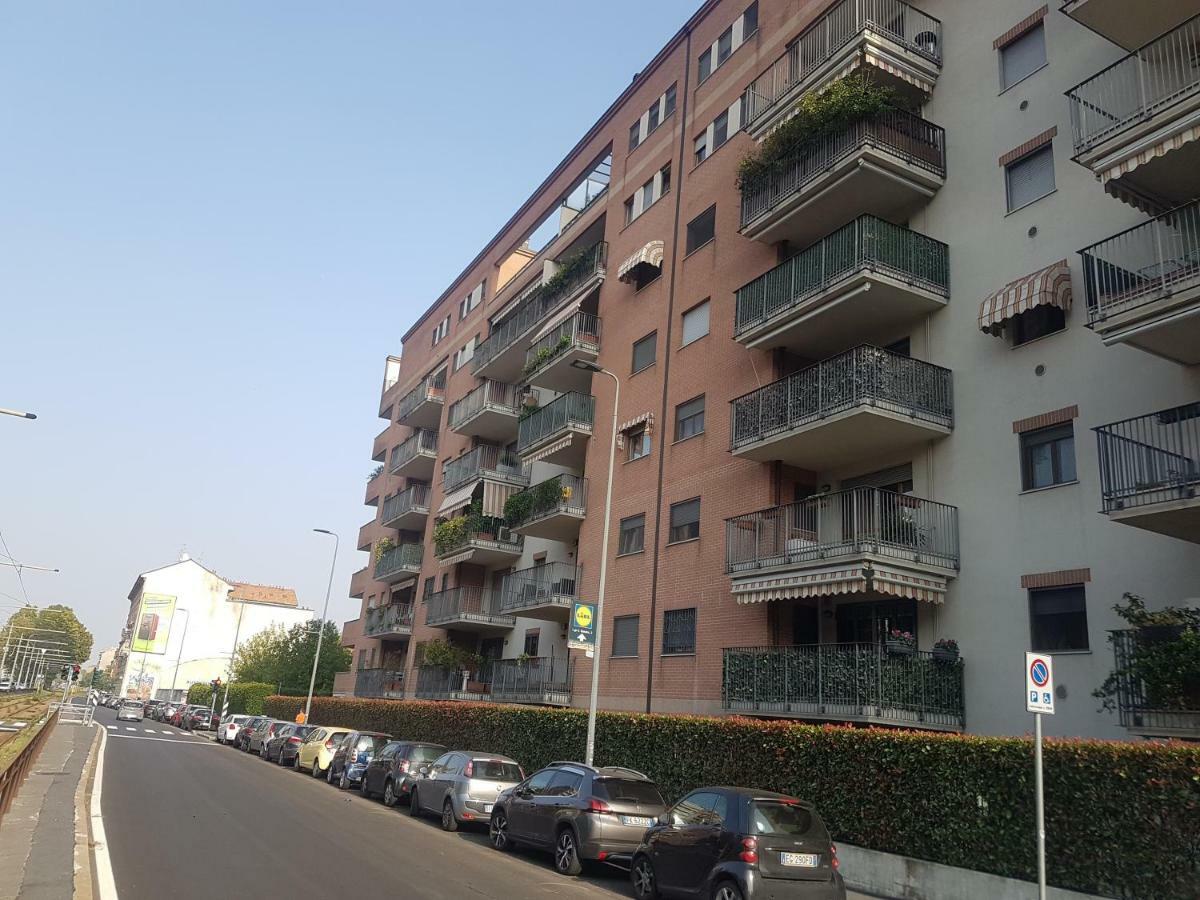 Gonin Milan
