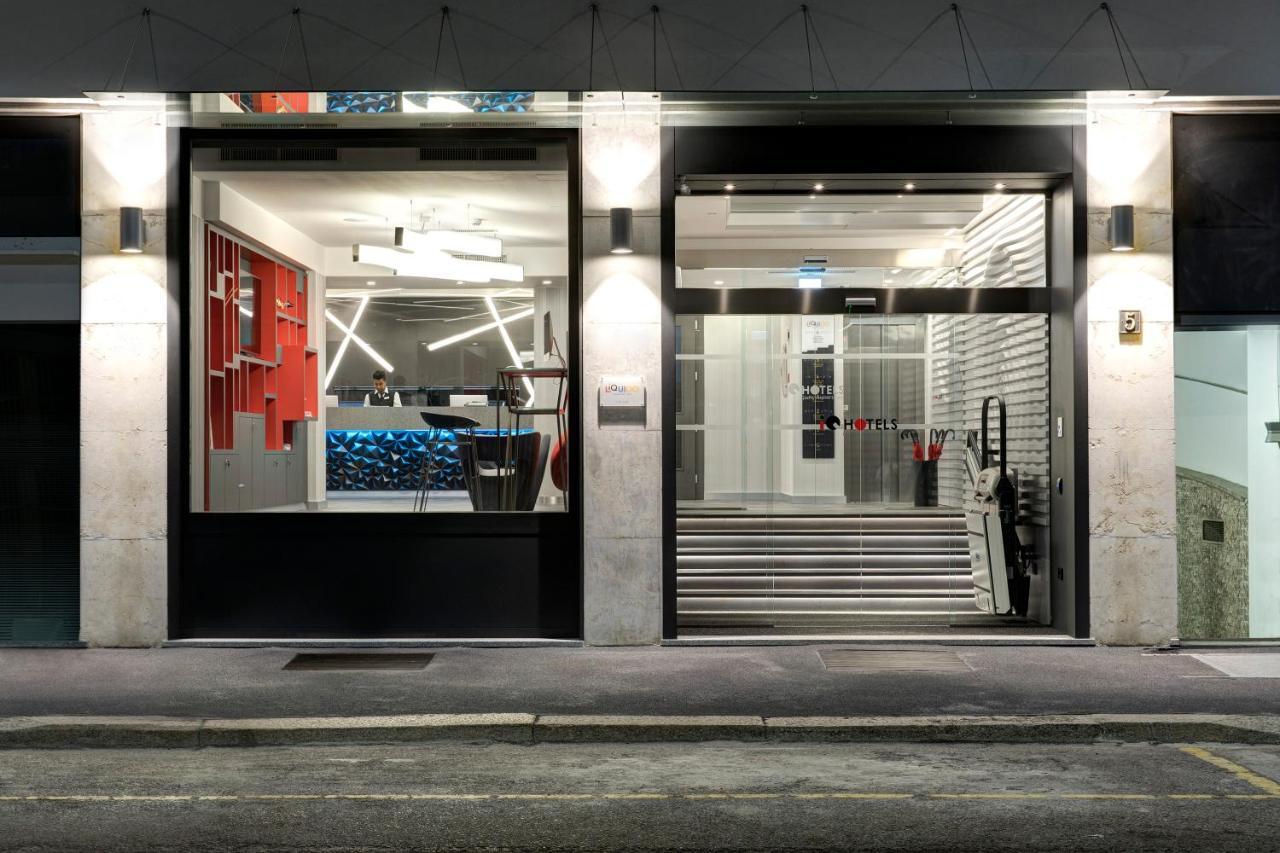 Iq Hotel