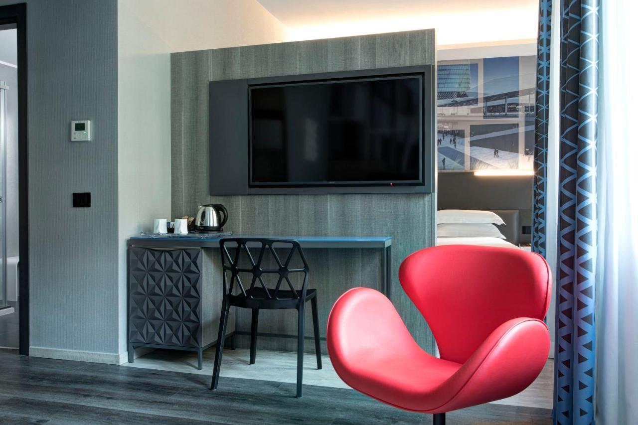 Iq 4* Milano