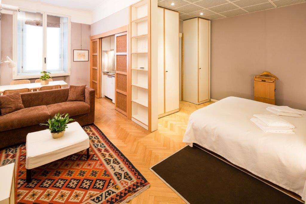 Borgonuovo Uno Apartment *