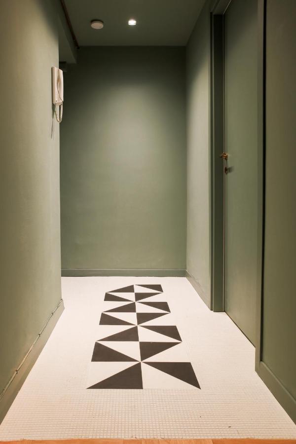 Ca24 Isola Design