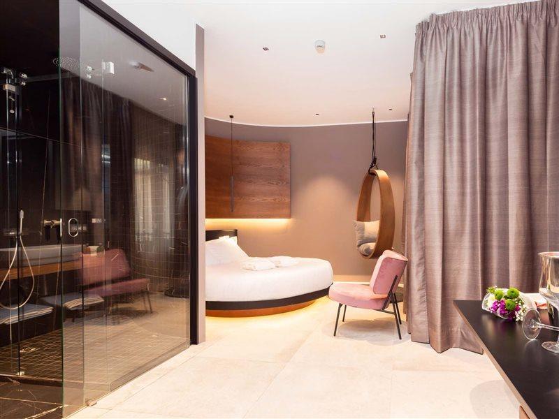 The Corner Duomo Hotel Milan
