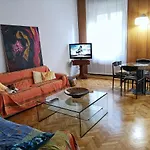 B&B Laura\'S Home